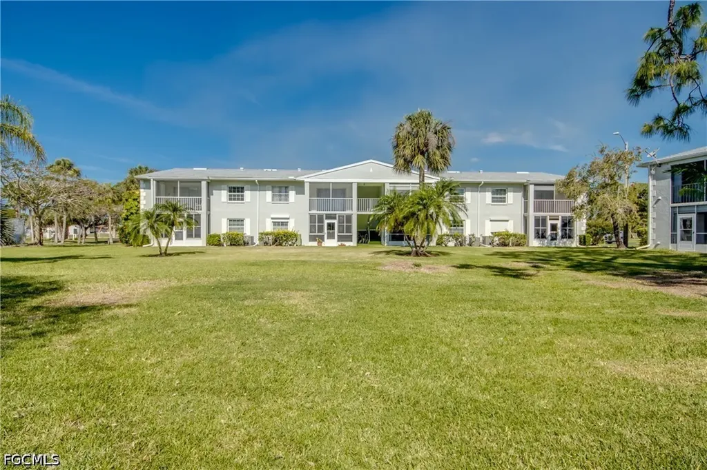 7050 Nantucket Circle North Fort Myers FL 33917