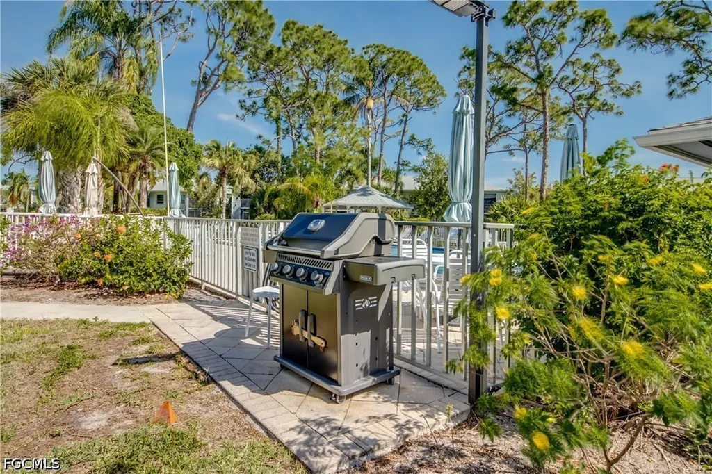 7050 Nantucket Circle North Fort Myers FL 33917