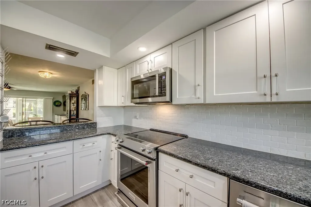 7050 Nantucket Circle North Fort Myers FL 33917