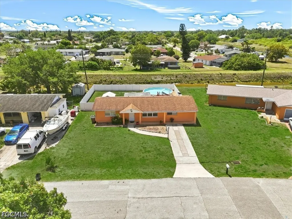 1524 Markdale Street E Lehigh Acres FL 33936