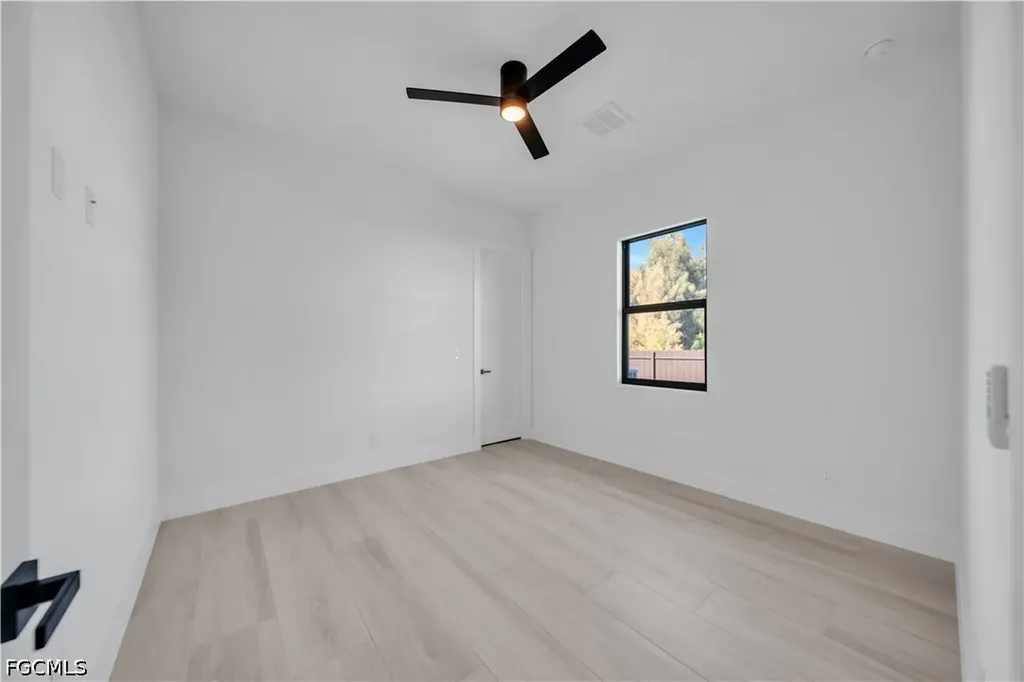 1003 Embers Parkway W Cape Coral FL 33993