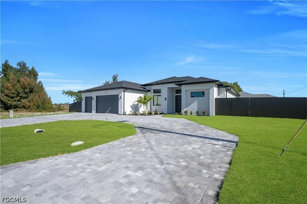 1003 Embers Parkway W Cape Coral FL 33993