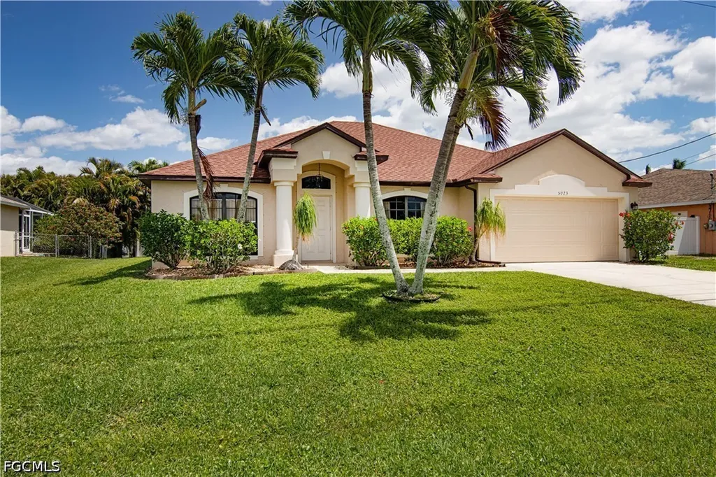 5023 Agualinda Boulevard Cape Coral FL 33914