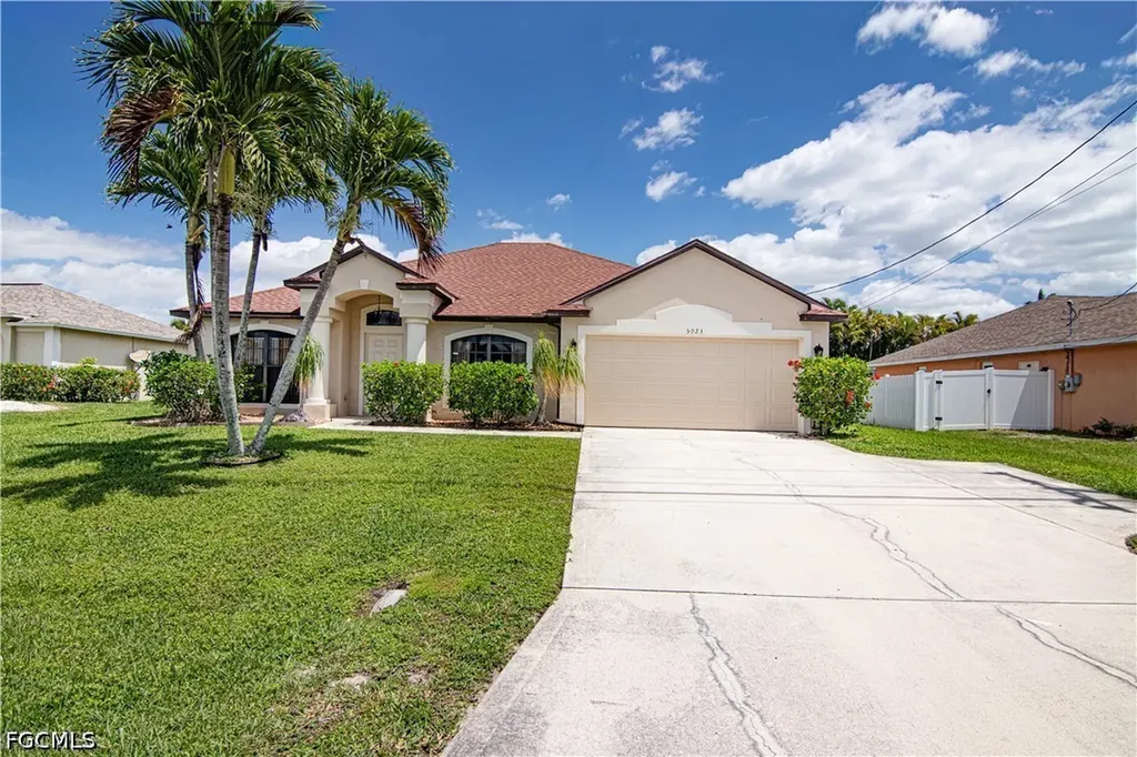 5023 Agualinda Boulevard Cape Coral FL 33914