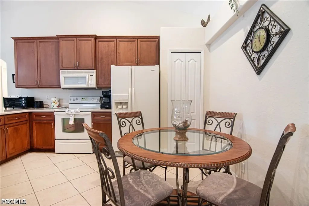 5023 Agualinda Boulevard Cape Coral FL 33914