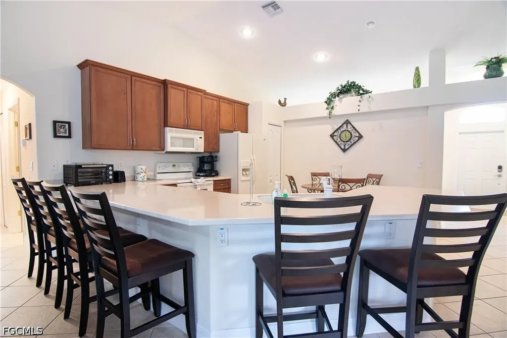 5023 Agualinda Boulevard Cape Coral FL 33914
