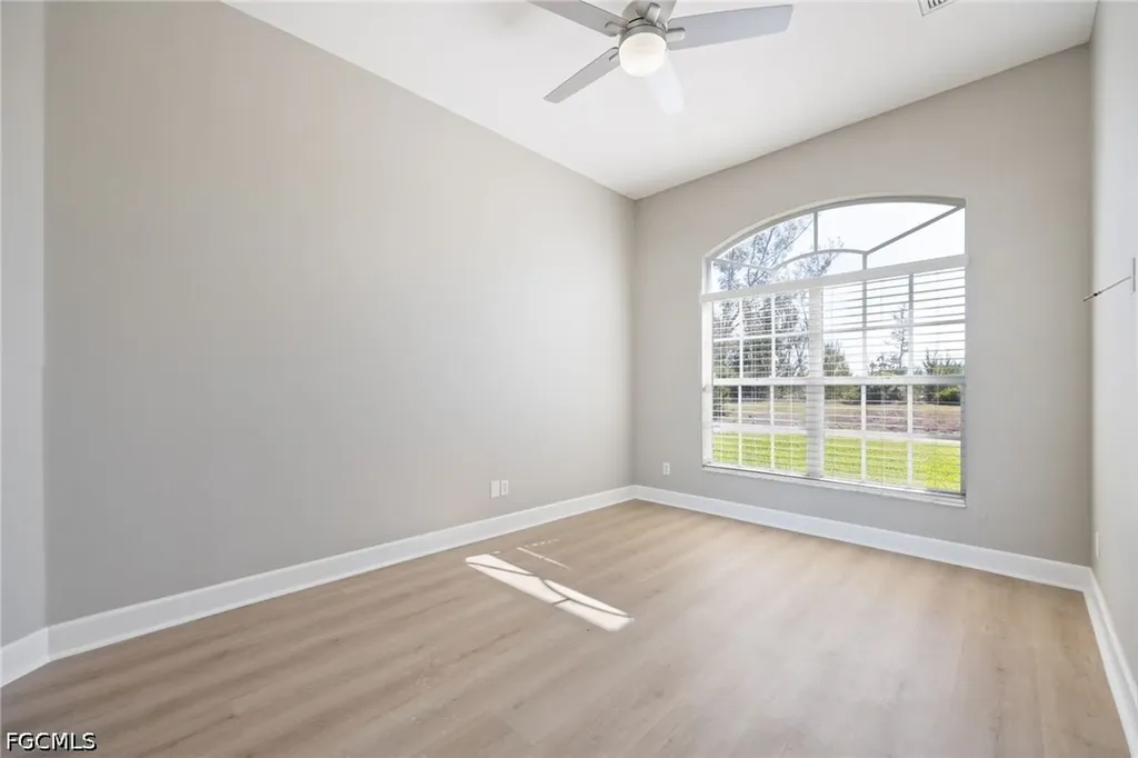 1910 NW 21st Place Cape Coral FL 33993