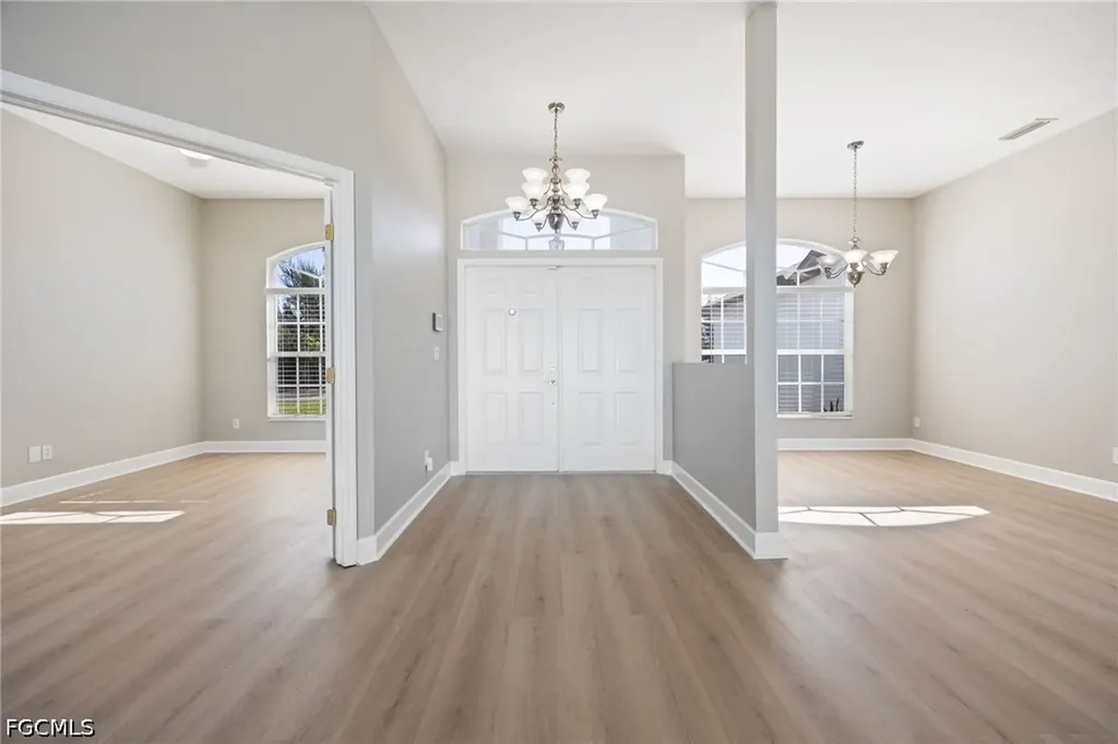 1910 NW 21st Place Cape Coral FL 33993