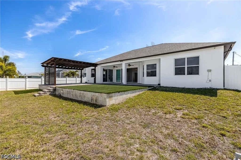 1910 NW 21st Place Cape Coral FL 33993