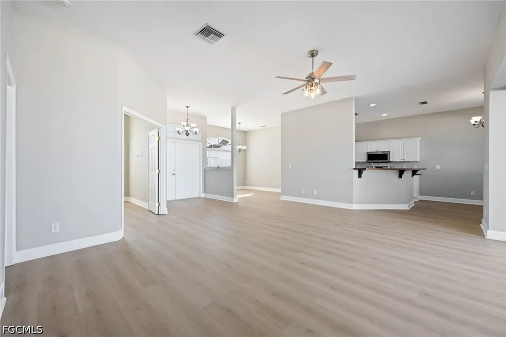 1910 NW 21st Place Cape Coral FL 33993
