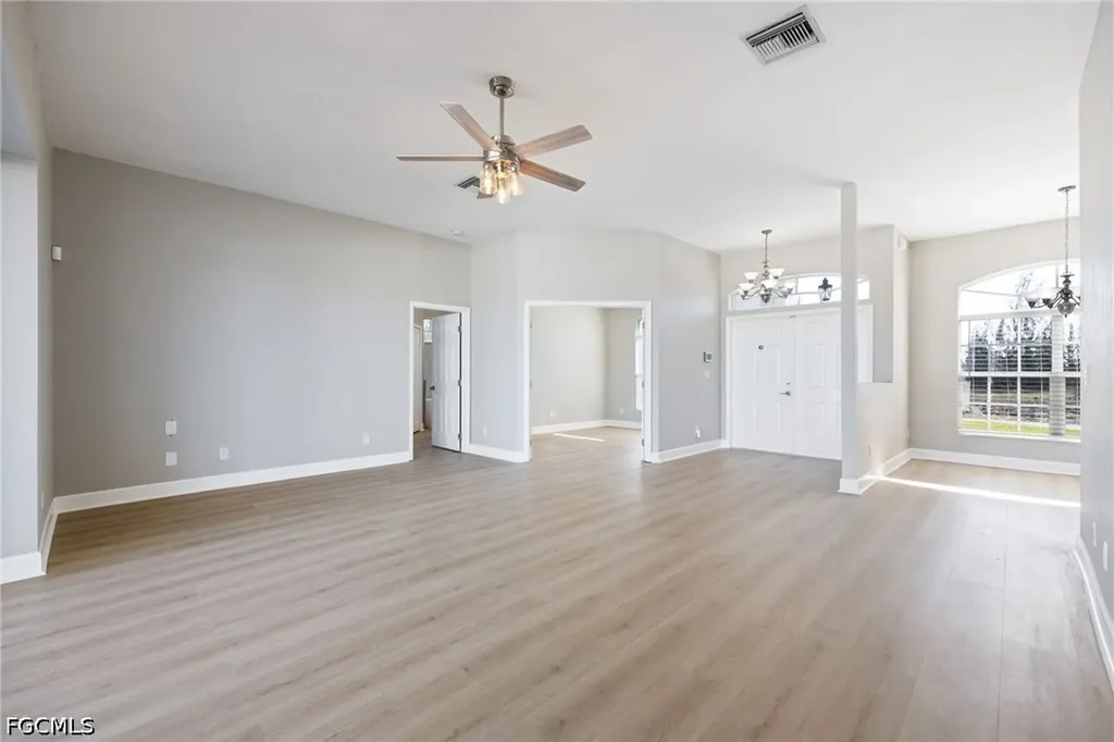 1910 NW 21st Place Cape Coral FL 33993