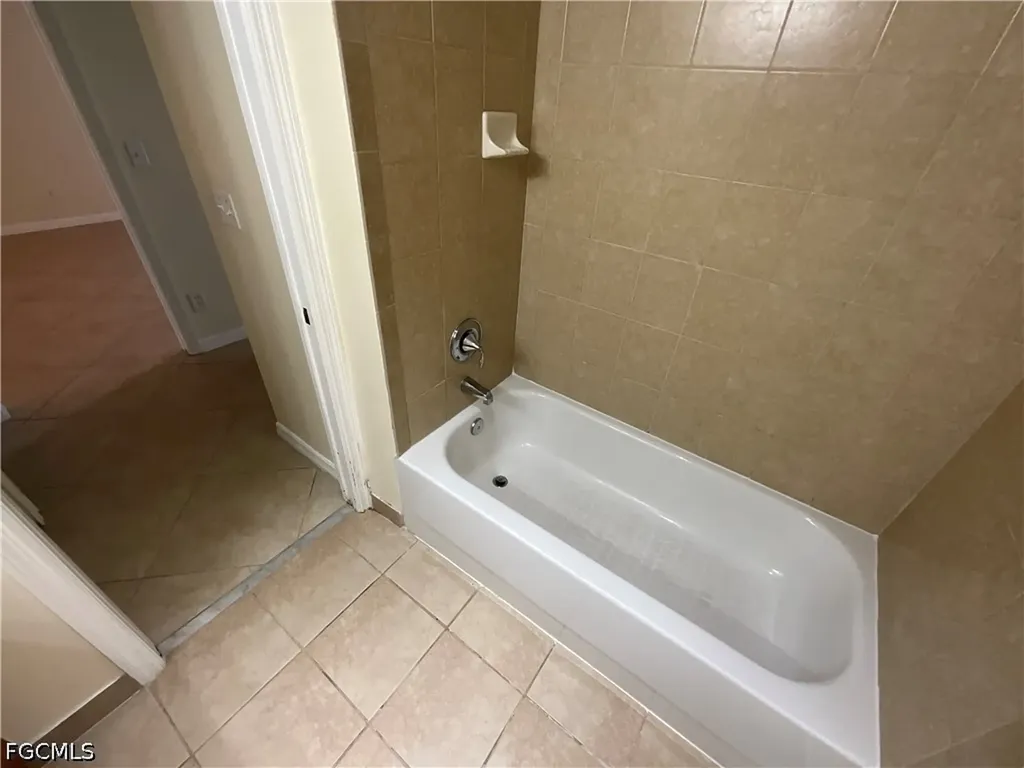 8342 Bernwood Cove Loop Fort Myers FL 33966