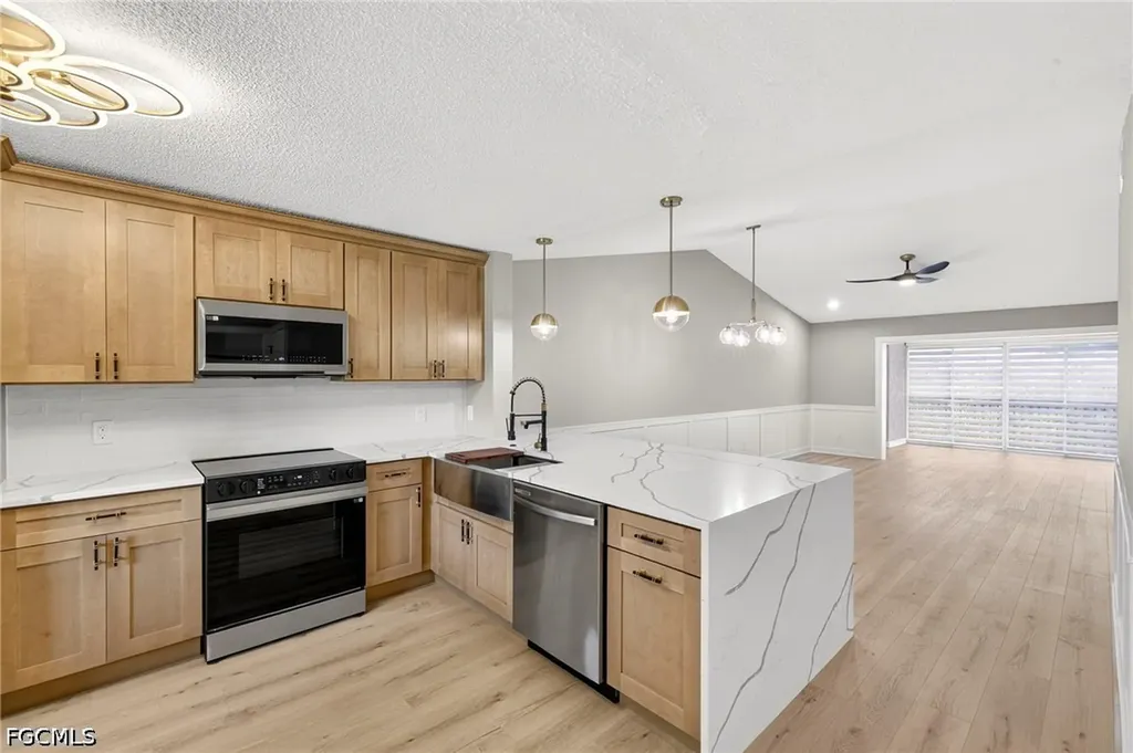 7761 Jewel Lane Naples FL 34109