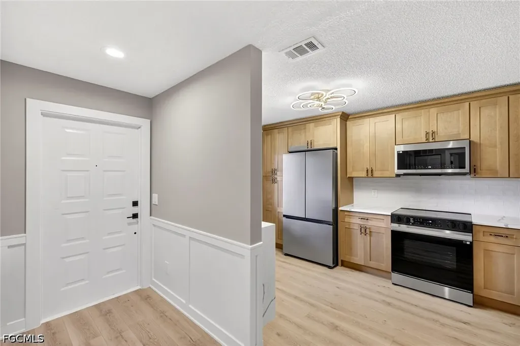 7761 Jewel Lane Naples FL 34109