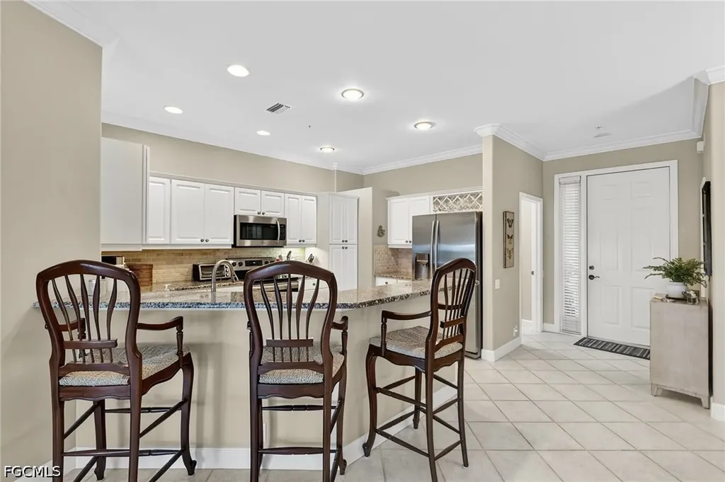 9121 Southmont Cove Fort Myers FL 33908