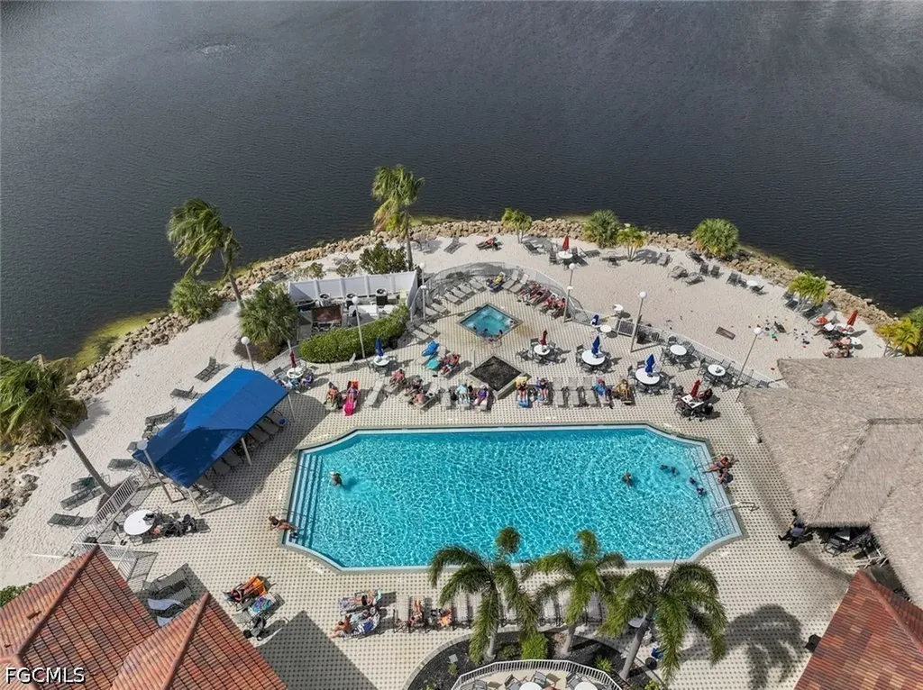 9121 Southmont Cove Fort Myers FL 33908