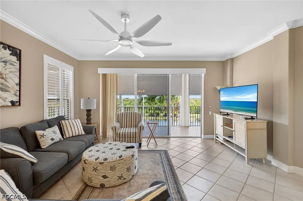 9121 Southmont Cove Fort Myers FL 33908