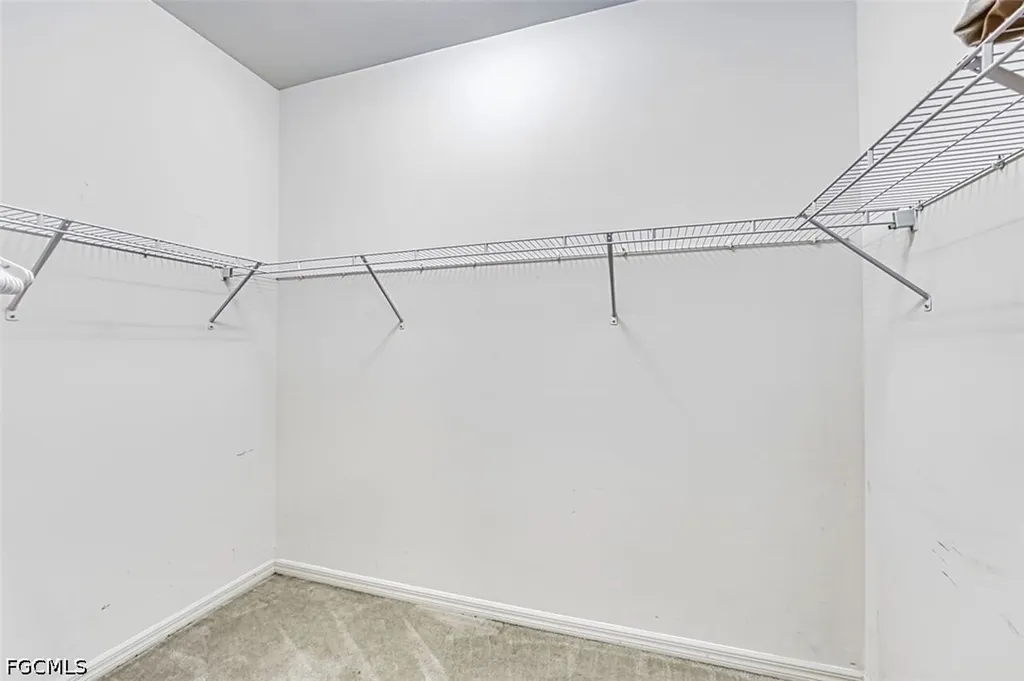 705 SW 10th Place Cape Coral FL 33991