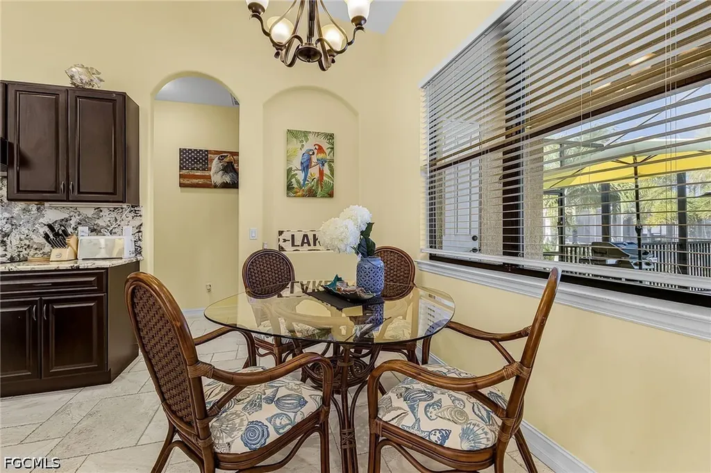 318 SW 21st Avenue Cape Coral FL 33991