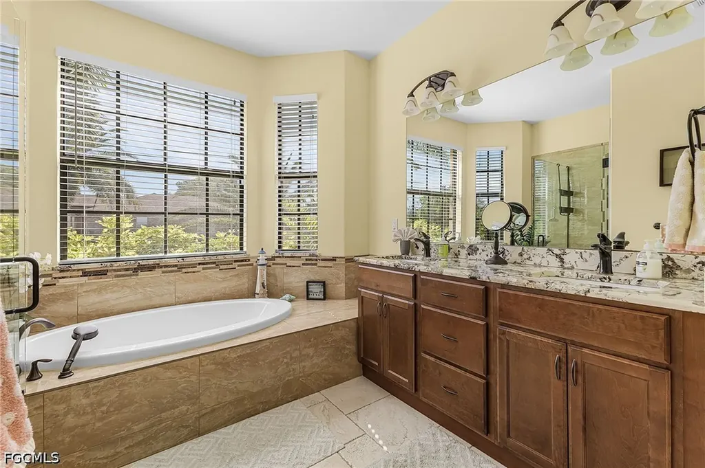 318 SW 21st Avenue Cape Coral FL 33991