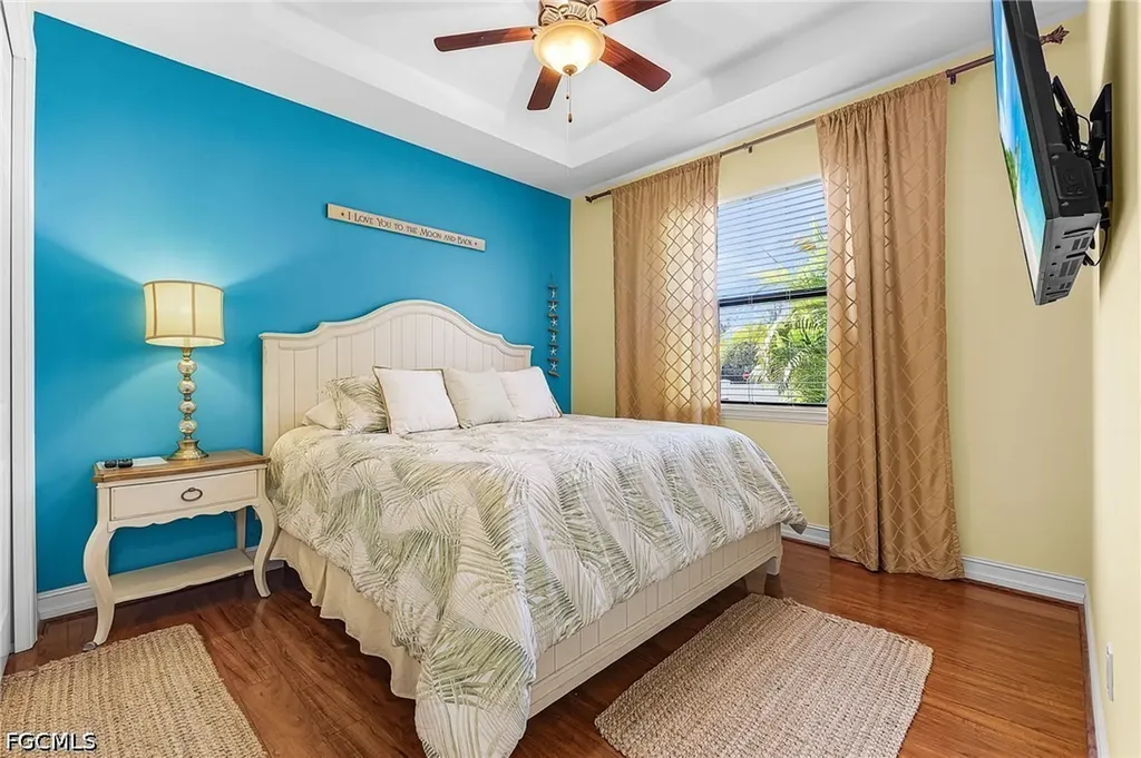 318 SW 21st Avenue Cape Coral FL 33991