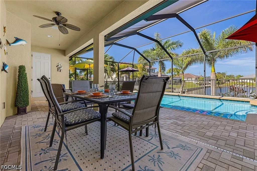 318 SW 21st Avenue Cape Coral FL 33991