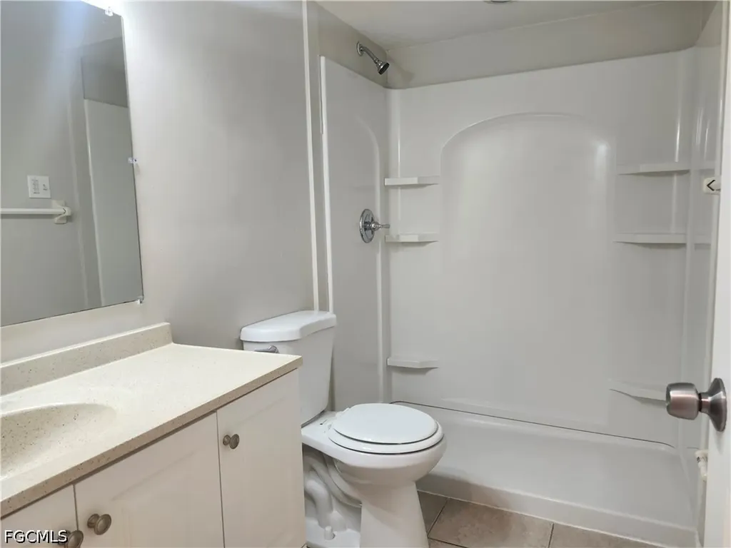 1312 SE 2nd Place Cape Coral FL 33990