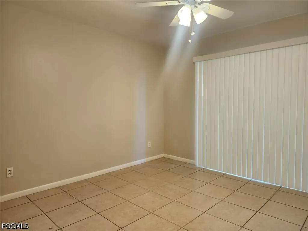 1312 SE 2nd Place Cape Coral FL 33990