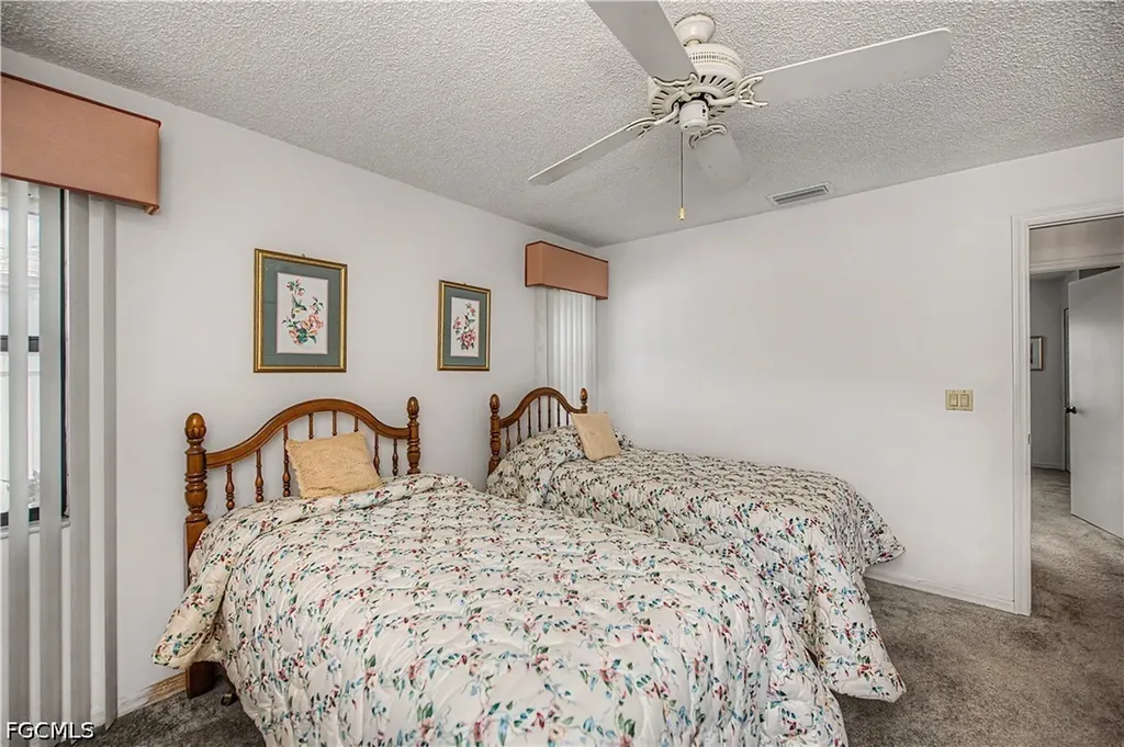 3712 SW 6th Avenue Cape Coral FL 33914