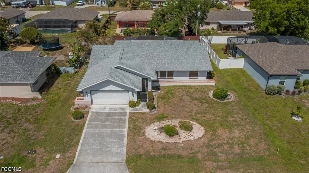 3712 SW 6th Avenue Cape Coral FL 33914