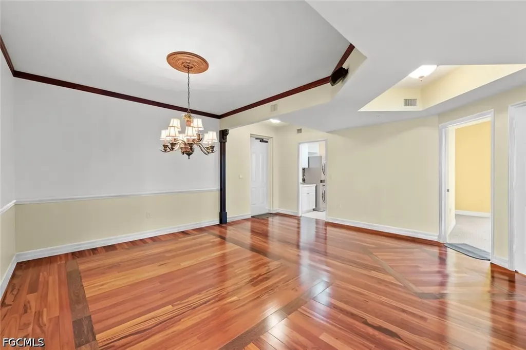 2797 1st Street Fort Myers FL 33916