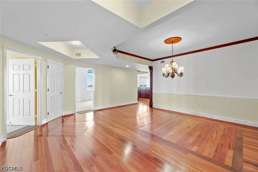 2797 1st Street Fort Myers FL 33916