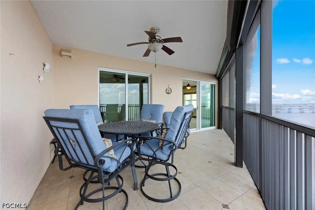 2797 1st Street Fort Myers FL 33916