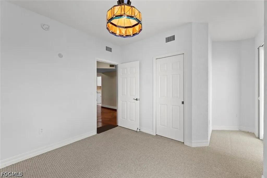 2797 1st Street Fort Myers FL 33916