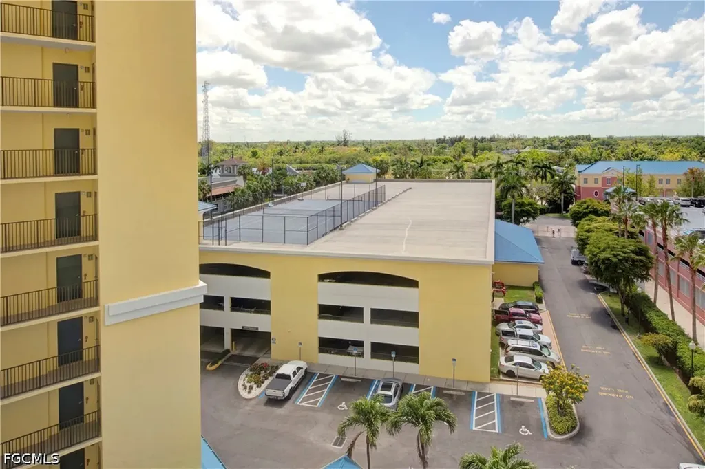 2797 1st Street Fort Myers FL 33916