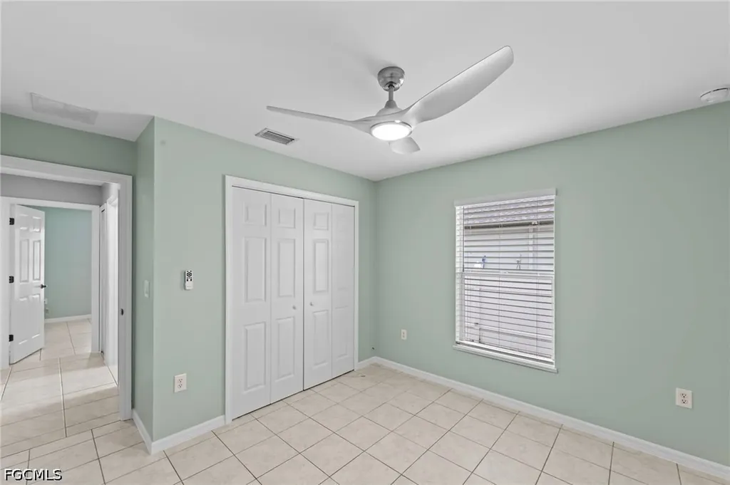 525 NE 6th Avenue Cape Coral FL 33909
