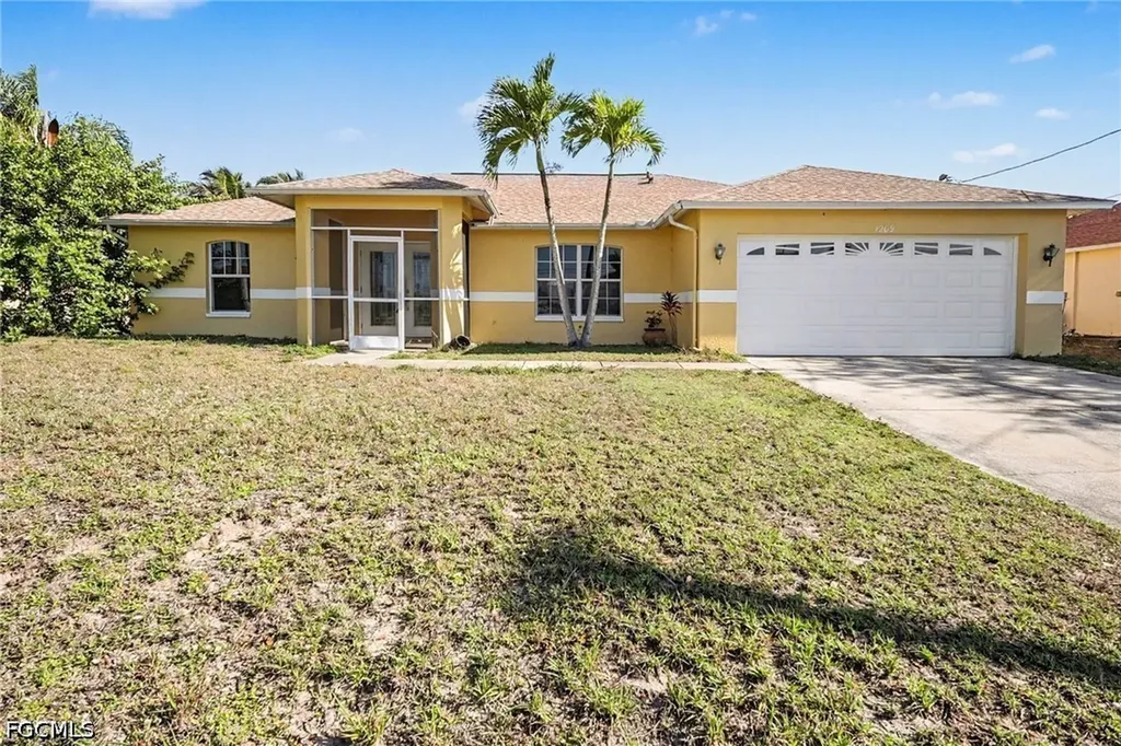 1209 SW 39th Street Cape Coral FL 33914