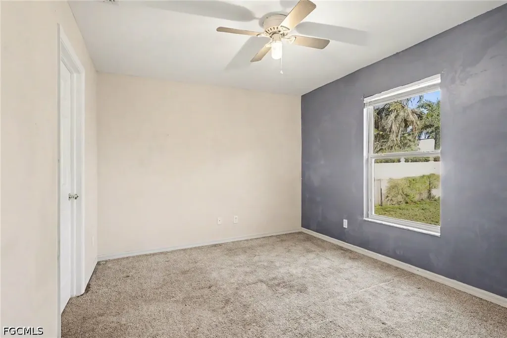 1209 SW 39th Street Cape Coral FL 33914