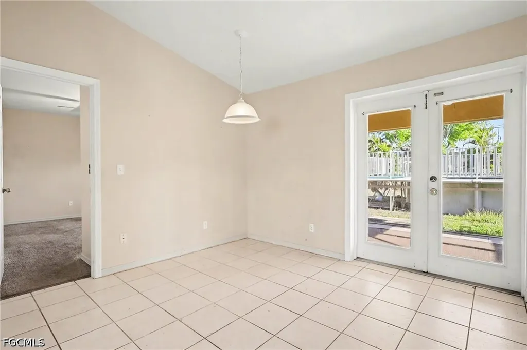 1209 SW 39th Street Cape Coral FL 33914