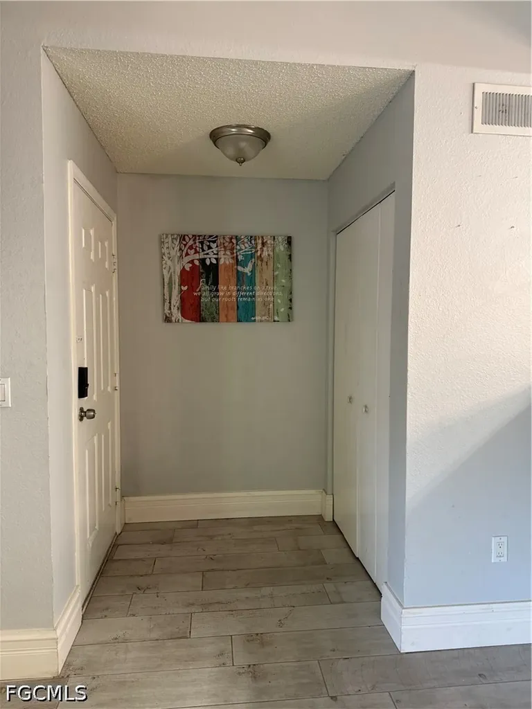 12520 Equestrian Circle Fort Myers FL 33907