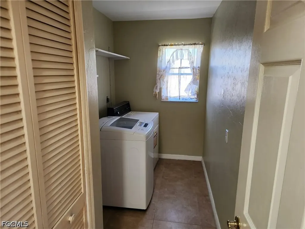 132 Dania Circle Lehigh Acres FL 33936
