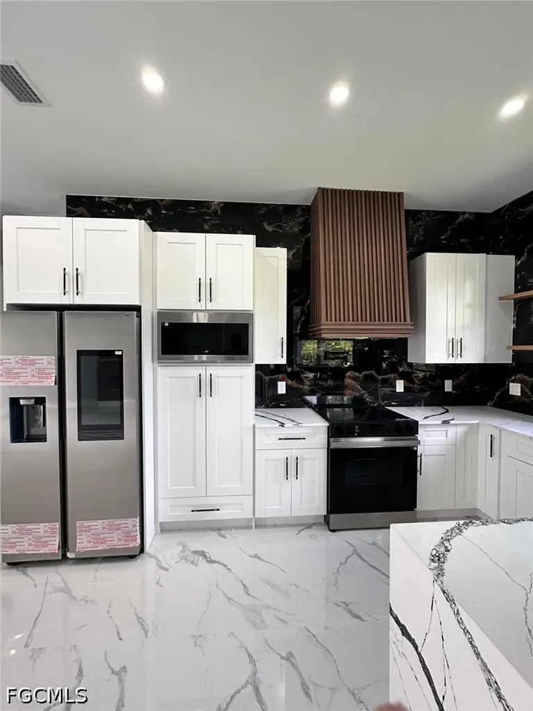 1137 Augusta Street E Lehigh Acres FL 33974