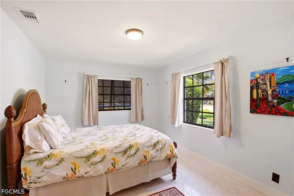 2706 Rhode Island Avenue Fort Myers FL 33916