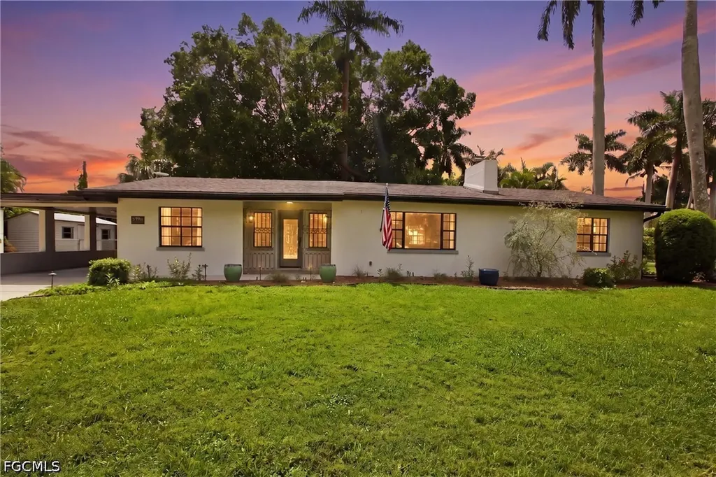 2706 Rhode Island Avenue Fort Myers FL 33916