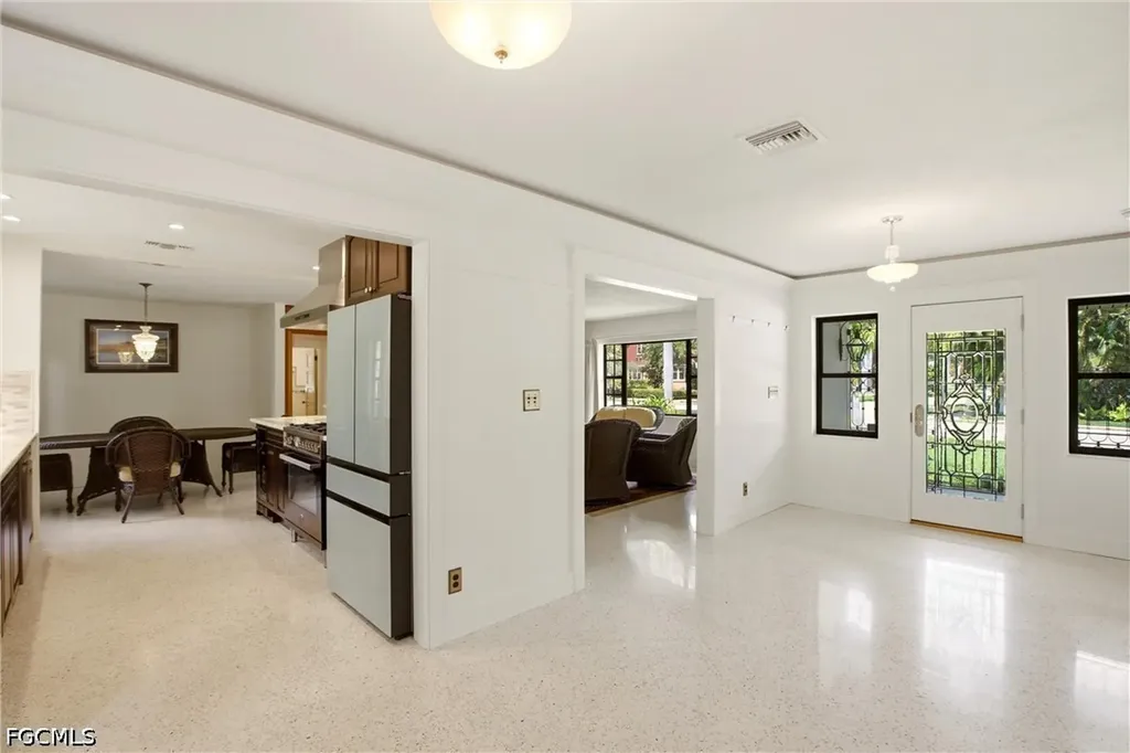 2706 Rhode Island Avenue Fort Myers FL 33916