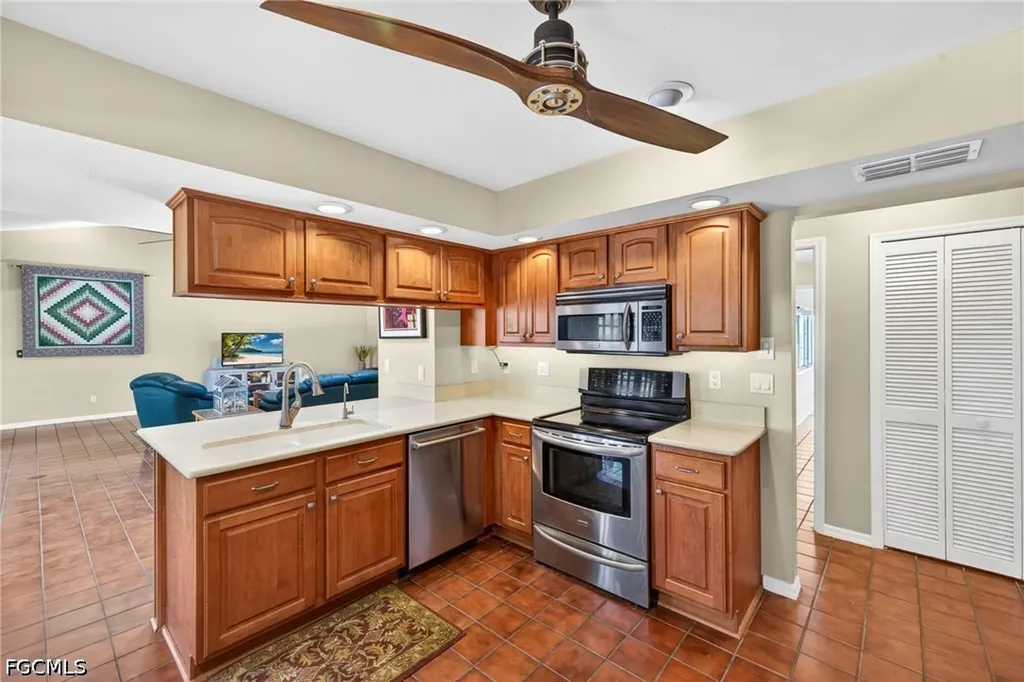 6810 Tech Court Fort Myers FL 33905