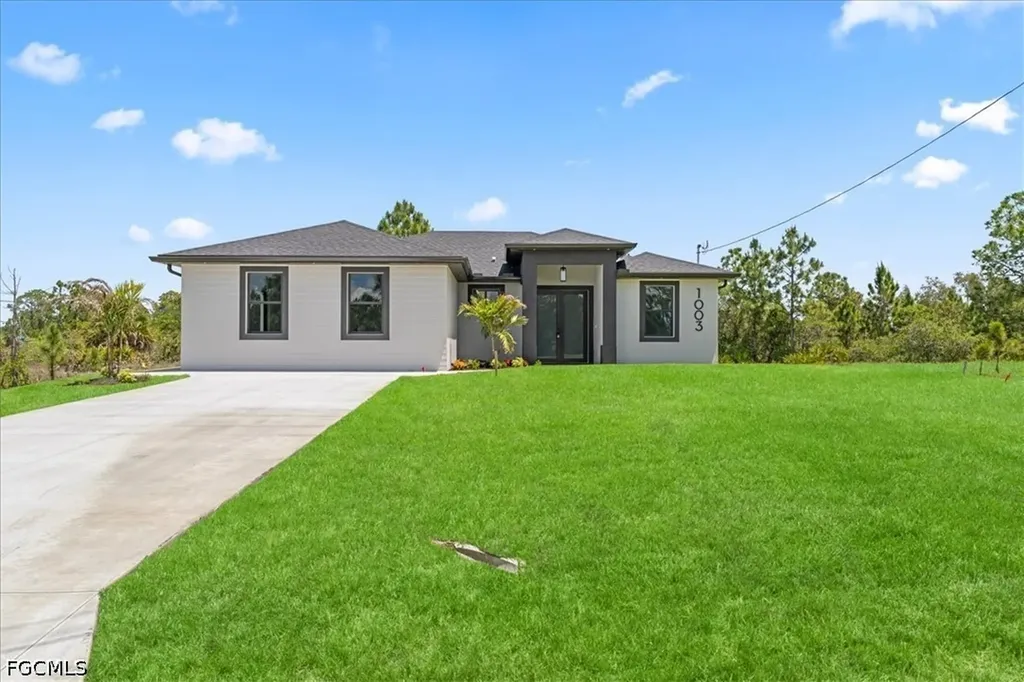 1003 Elgin Street Lehigh Acres FL 33974