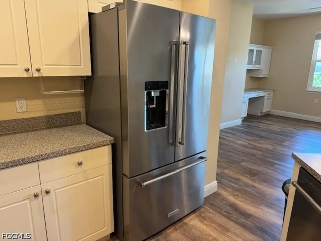 1502 SW 50th Street Cape Coral FL 33914