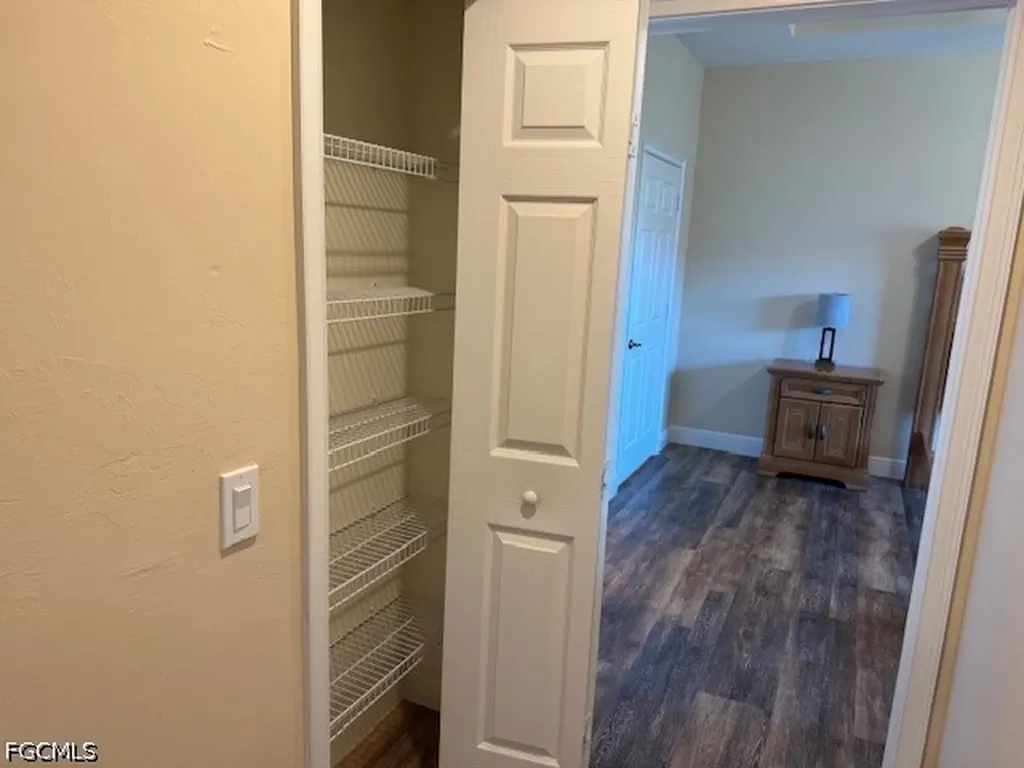 1502 SW 50th Street Cape Coral FL 33914