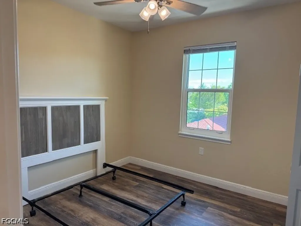 1502 SW 50th Street Cape Coral FL 33914